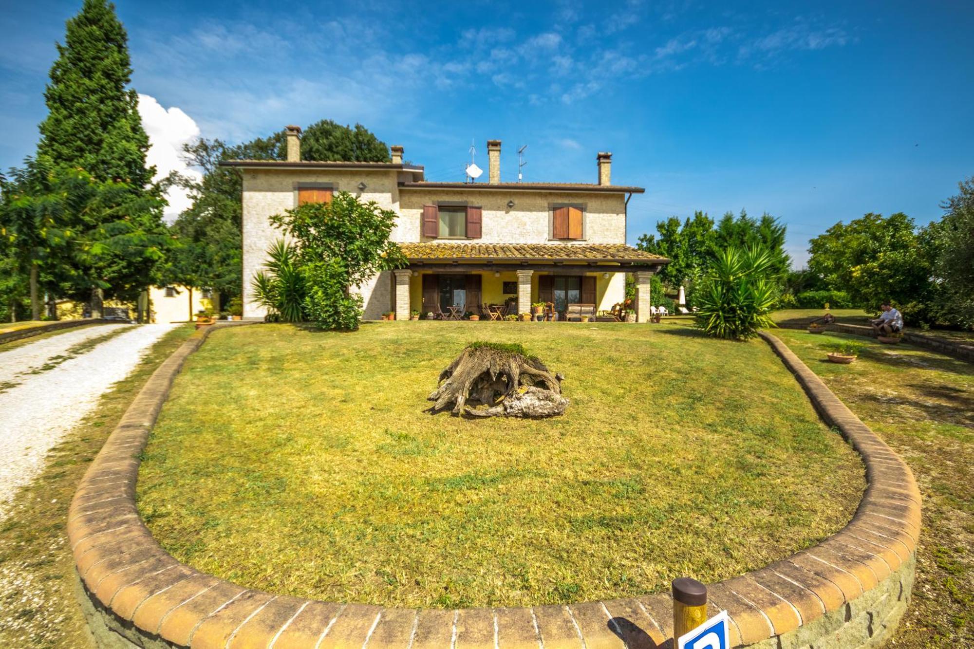 B&B Dell'Aviatore San Liberato Luaran gambar